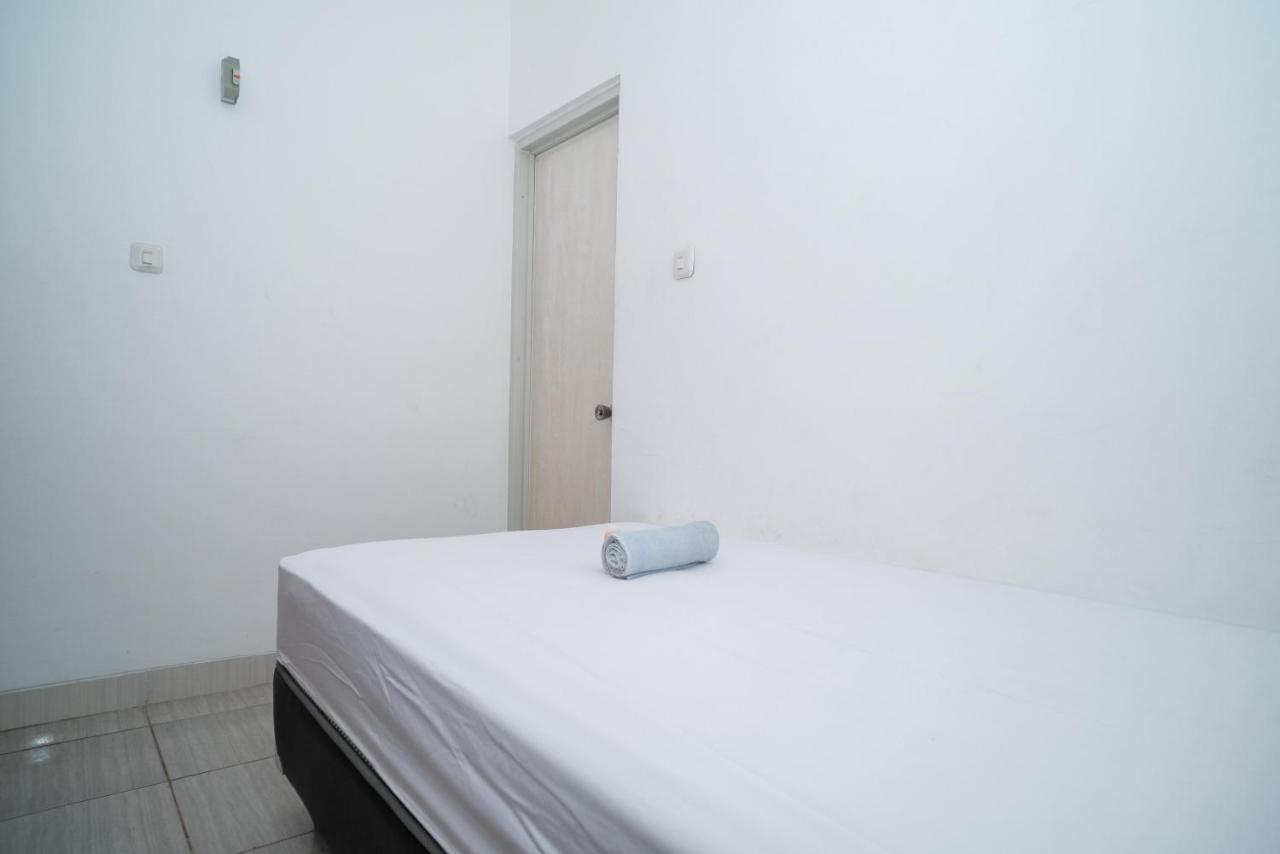 Koolkost Syariah Near Stasiun Rawa Buntu Hotel Tangerang Exterior photo