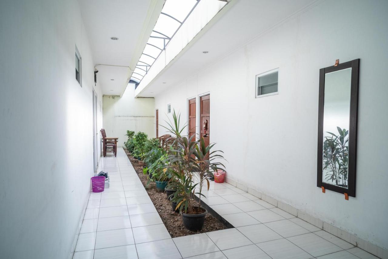 Koolkost Syariah Near Stasiun Rawa Buntu Hotel Tangerang Exterior photo