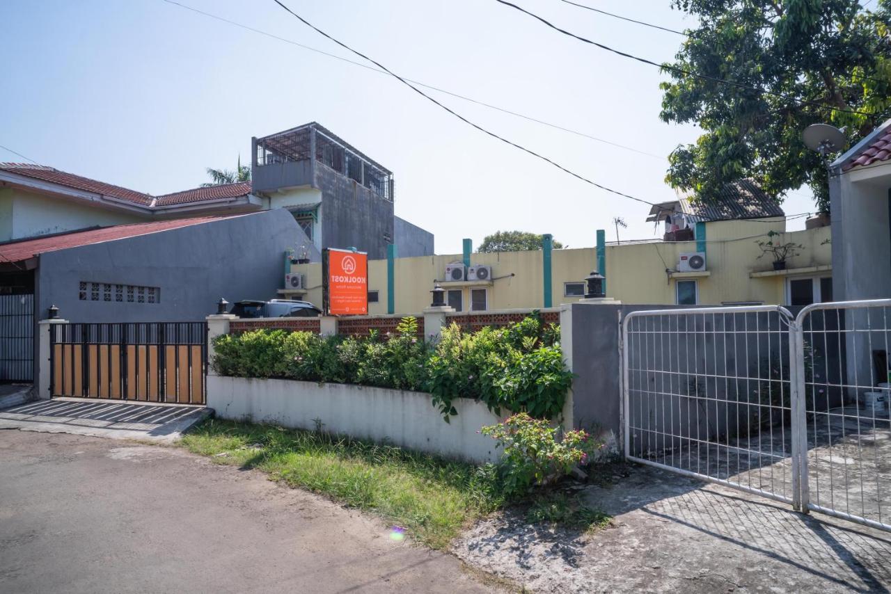 Koolkost Syariah Near Stasiun Rawa Buntu Hotel Tangerang Exterior photo