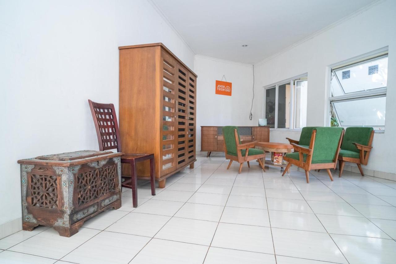 Koolkost Syariah Near Stasiun Rawa Buntu Hotel Tangerang Exterior photo