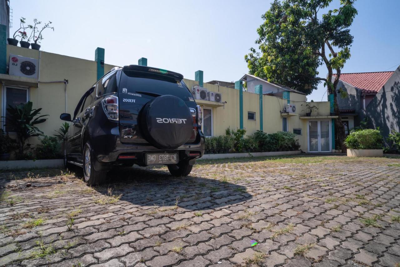 Koolkost Syariah Near Stasiun Rawa Buntu Hotel Tangerang Exterior photo