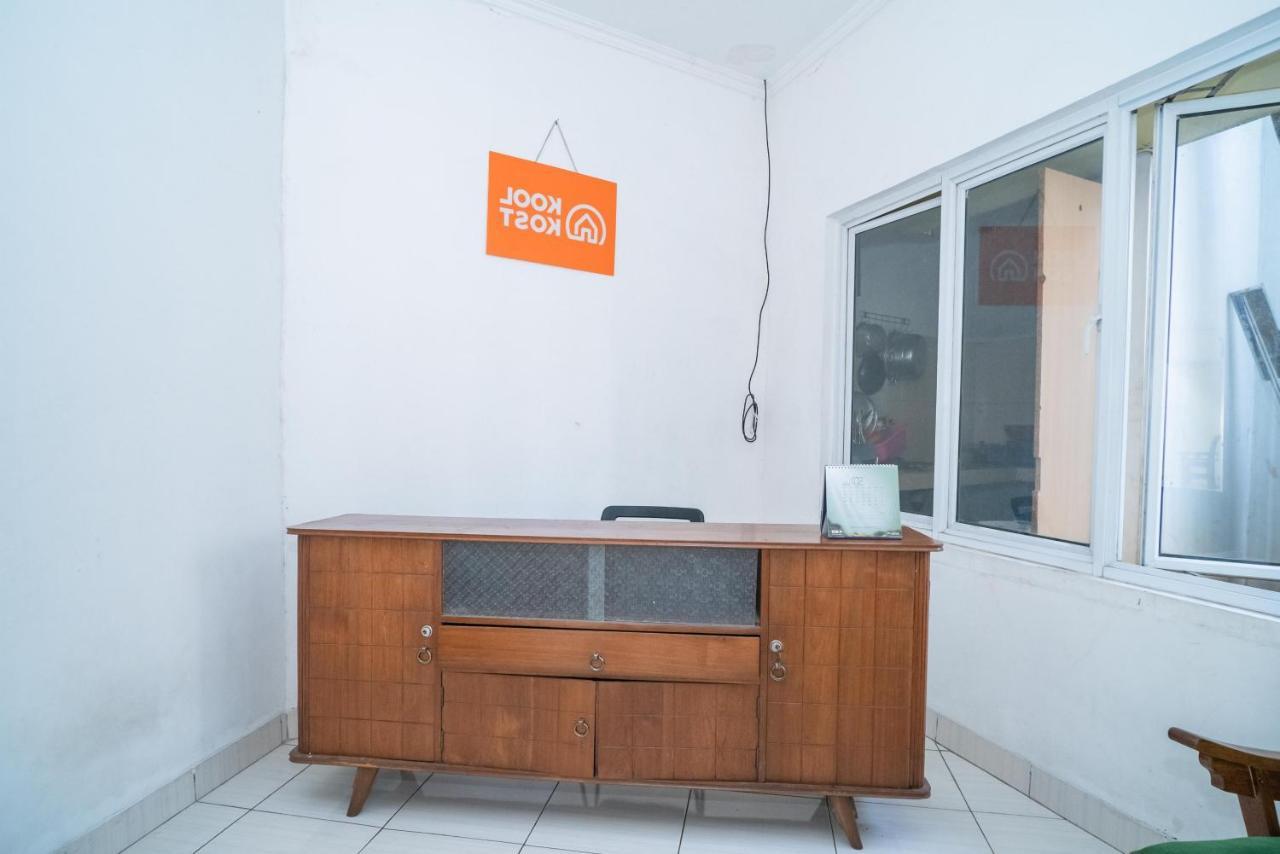 Koolkost Syariah Near Stasiun Rawa Buntu Hotel Tangerang Exterior photo